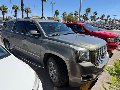 Used 2017 GMC Yukon XL Denali w/ Open Road Package image 2