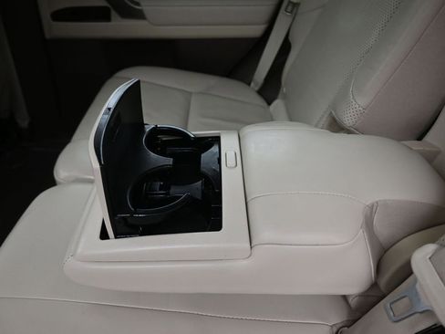 Used 2018 Lexus GX 460 Luxury AWD/4WD image 35