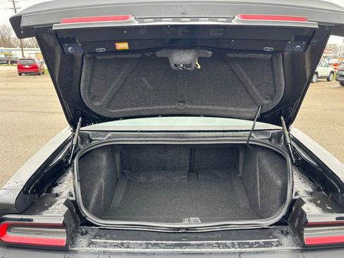 Used 2023 Dodge Challenger GT w/ Plus Package image 5