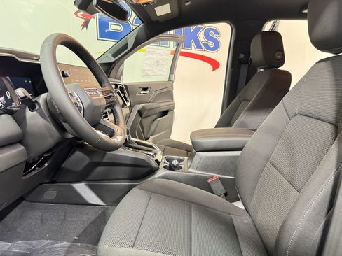 New 2026 GMC Canyon Elevation w/ Convenience Package image 8