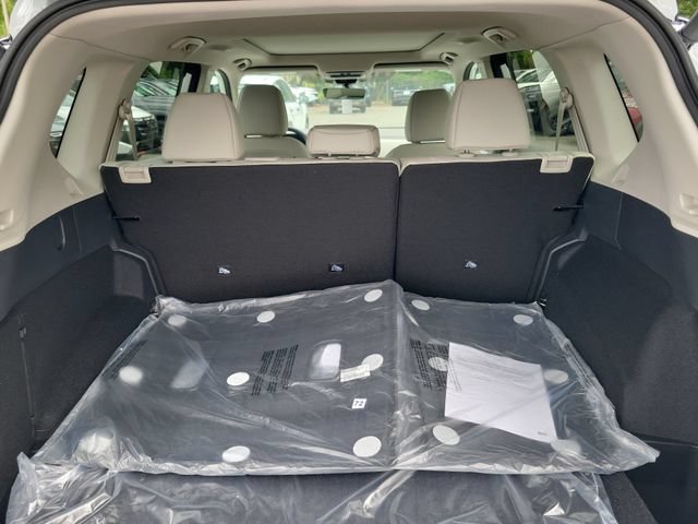 New 2026 Nissan Rogue Dark Armor FWD image 5