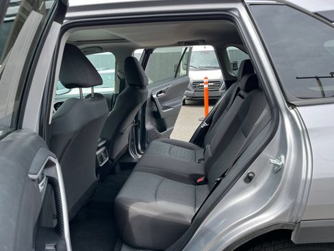 Used 2025 Toyota RAV4 XLE w/ Convenience Package AWD/4WD image 27