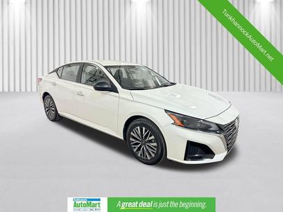 Used 2025 Nissan Altima 2.5 SV
