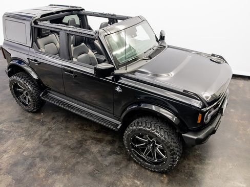 Used 2025 Ford Bronco Outer Banks image 28