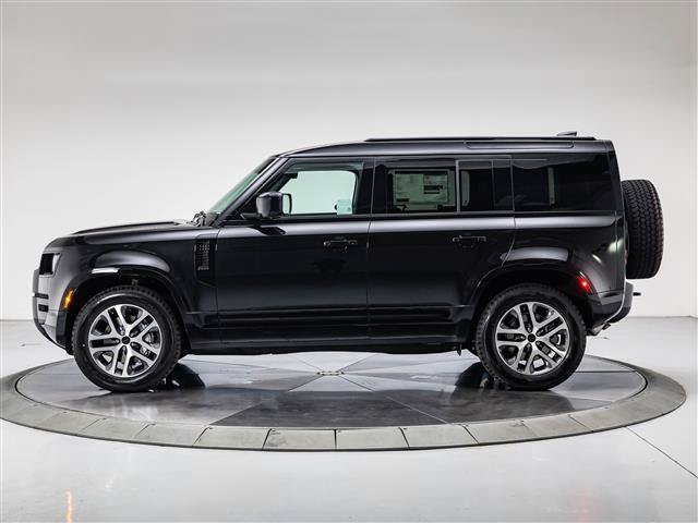 New 2026 Land Rover Defender 110 X-Dynamic SE AWD/4WD image 2
