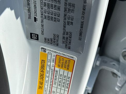 New 2026 Chevrolet Suburban LS w/ LPO, Dark Essentials Package image 29