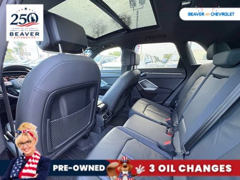 Used 2019 Audi Q3 2.0T Premium Plus AWD/4WD image 15