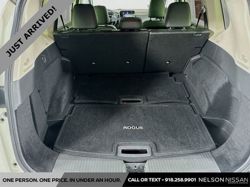 Certified 2023 Nissan Rogue SL w/ SL Premium Package FWD image 27