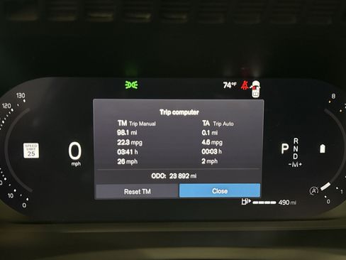 Certified 2023 Volvo XC90 B5 Plus w/ Protection Package Premier AWD/4WD image 25