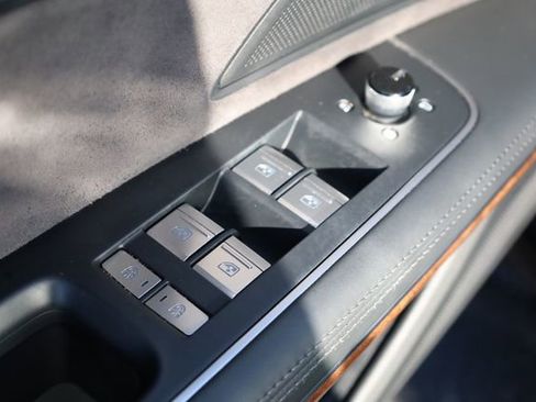 Used 2024 Audi A8 L 3.0T w/ Comfort Plus Package image 15