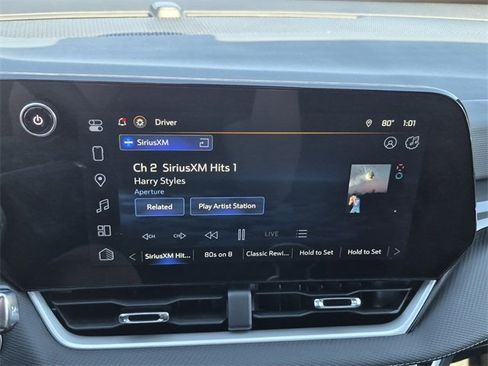 Used 2025 Chevrolet Equinox LT image 34