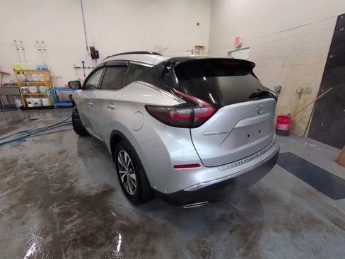 Used 2024 Nissan Murano SV image 3