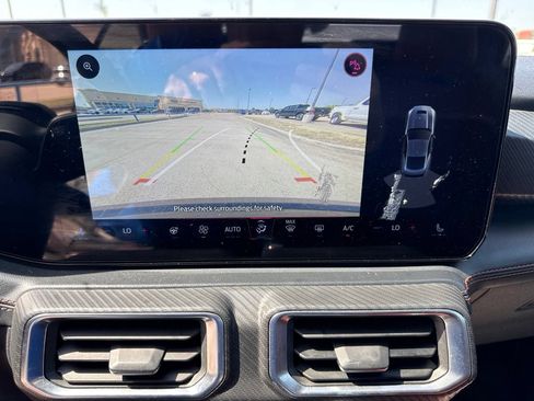 Used 2024 Ford Mustang Premium RWD image 23