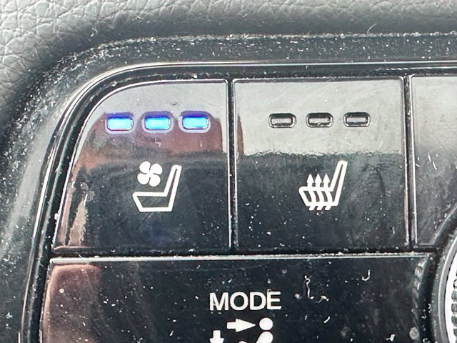 Used 2023 Honda Pilot Elite image 18