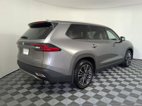 Certified 2026 Toyota Grand Highlander AWD Hybrid image 5