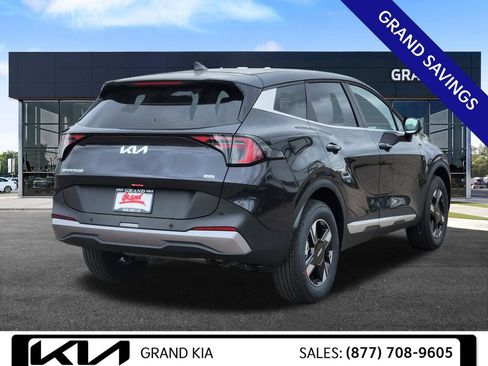New 2026 Kia Sportage LX AWD/4WD image 5