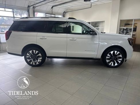 New 2025 Ford Expedition Platinum w/ Platinum Ultimate Package image 8