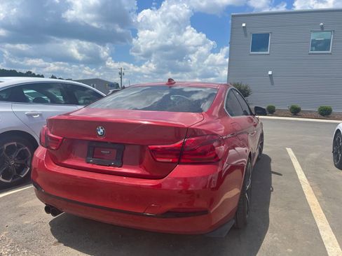 Used 2019 BMW 430i Coupe w/ Convenience Package RWD image 12