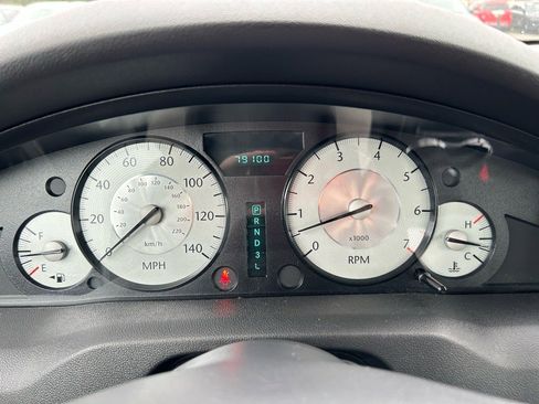 Used 2009 Chrysler 300 LX image 22