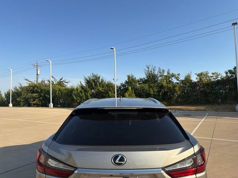 Used 2022 Lexus RX 350 FWD w/ Premium Package image 4