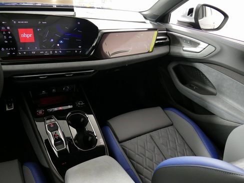 New 2025 Audi S5 Prestige image 27