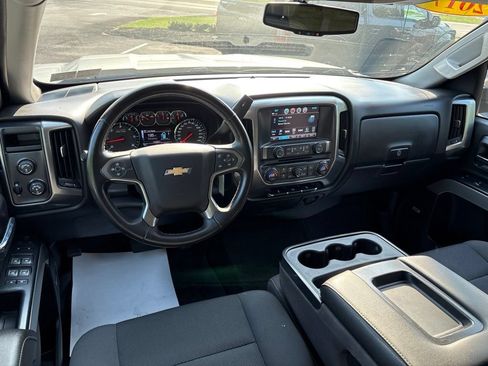 Used 2017 Chevrolet Silverado 1500 LT w/ Redline Edition AWD/4WD image 13