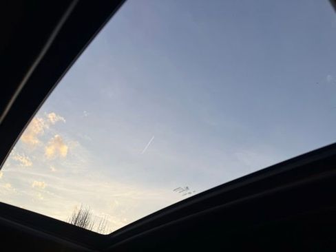 Used 2017 Dodge Challenger SXT Plus image 26