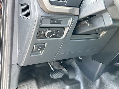 New 2025 Ford F150 XL image 28