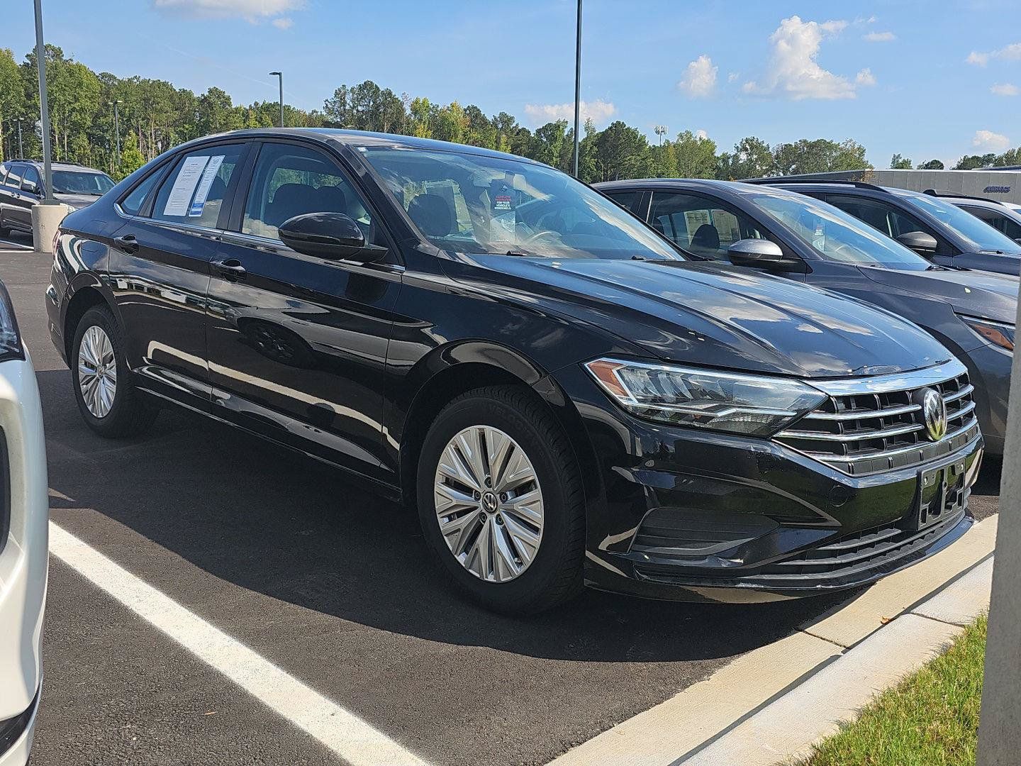 Used 2020 Volkswagen Jetta S w/ Driver Assistance Package FWD image 3