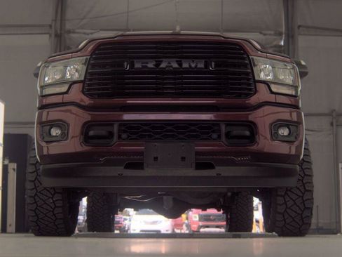 Used 2020 RAM 2500 Big Horn w/ Night Edition AWD/4WD image 3