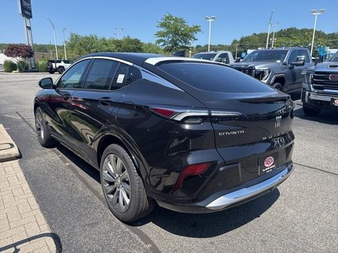 New 2025 Buick Envista Avenir image 7