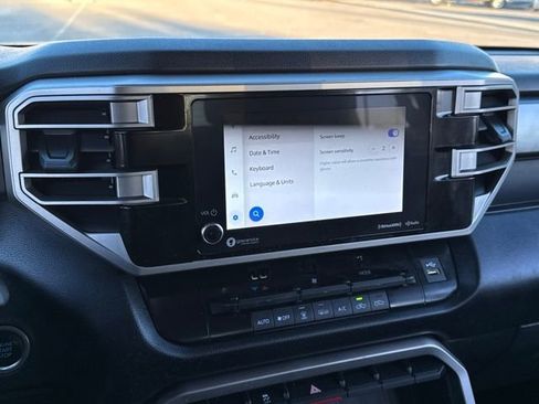 Used 2022 Toyota Tundra SR5 image 11