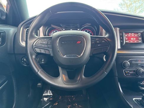 Used 2017 Dodge Charger SE image 16