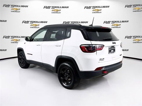 Used 2024 Jeep Compass Trailhawk image 5