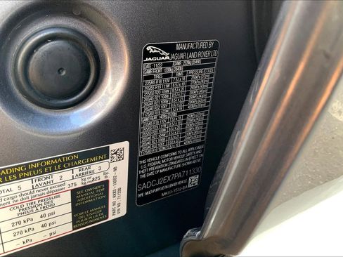 Used 2023 Jaguar F-PACE S image 32