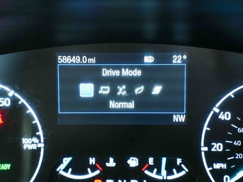 Used 2022 Ford Maverick XLT image 35