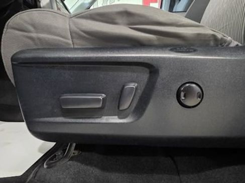 Used 2017 Toyota Tundra SR5 w/ TRD Off Road Package image 15