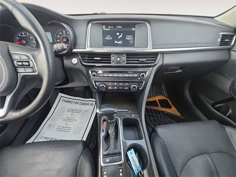 Used 2018 Kia Optima EX w/ Premium Package image 11
