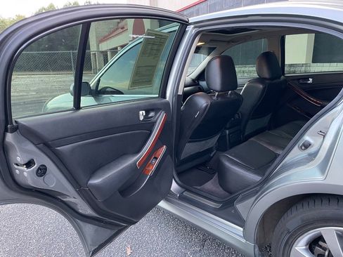 Used 2005 INFINITI G35 Sedan w/ (P03) Premium Pkg C image 15