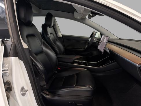 Used 2020 Tesla Model 3 Long Range AWD/4WD image 16