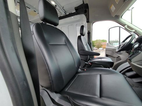 Used 2025 Ford Transit 250 148 Medium Roof RWD image 48