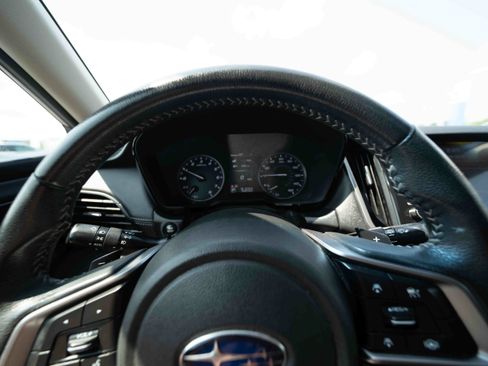 Used 2022 Subaru Outback Premium AWD/4WD image 15