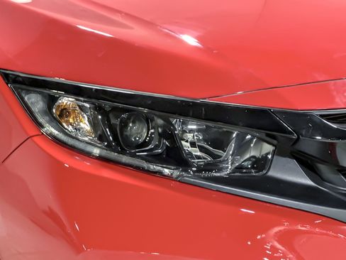 Used 2019 Honda Civic EX image 10