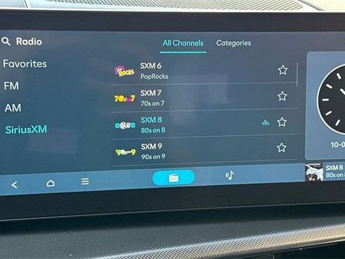 Certified 2025 Hyundai Santa Fe SEL image 20