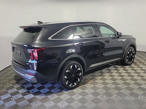 Used 2026 Kia Sorento EX AWD/4WD image 4