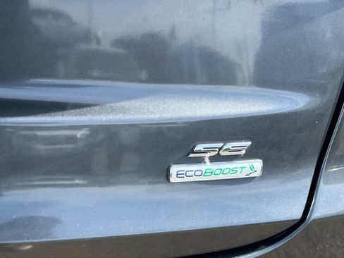 Used 2019 Ford Fusion SE image 7