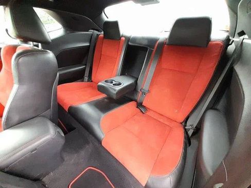Used 2020 Dodge Challenger R/T Scat Pack w/ Plus Package RWD image 37