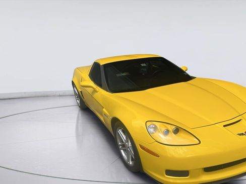 Used 2006 Chevrolet Corvette Z06 w/ Preferred Equipment Group RWD image 1