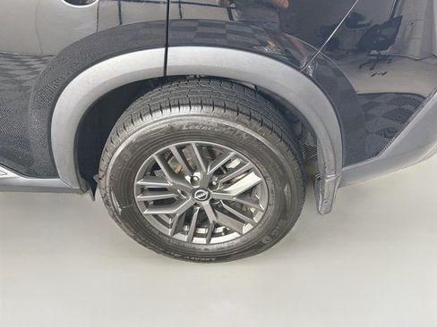 Used 2023 Nissan Rogue S AWD/4WD image 11