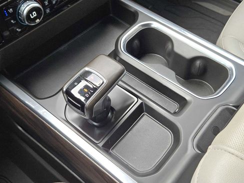 Certified 2023 GMC Sierra 1500 SLT w/ SLT Premium Plus Package image 21